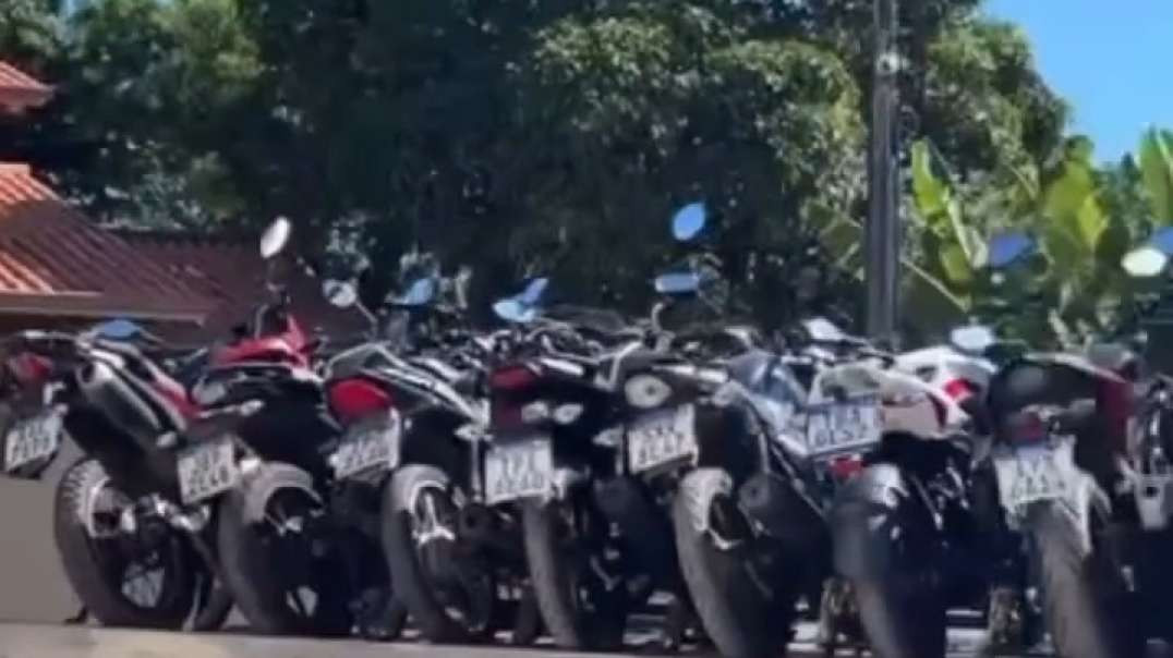 Motocicletas são guinchadas na região no Campeche
